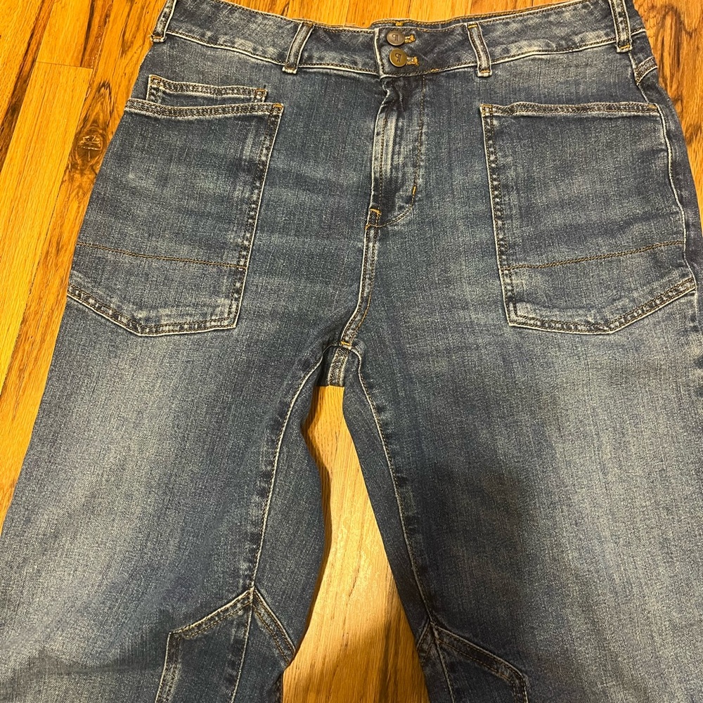 Pilcro 31T Carpenter-Style Straight Jeans - Picture 3 of 9